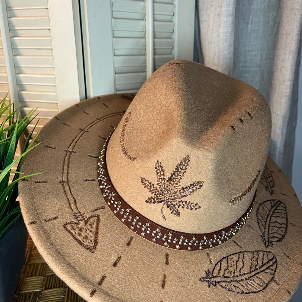 Hand burned vegan felt hat